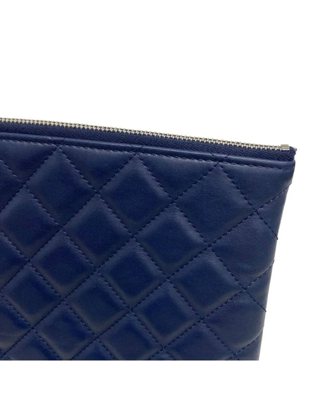 Chanel Clutch Quilted Navy Silver Lambskin